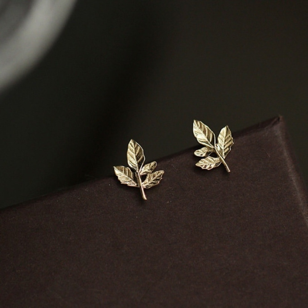Pair Delicate Twig Leaf Earrings 9kt Solid Gold W… - image 1